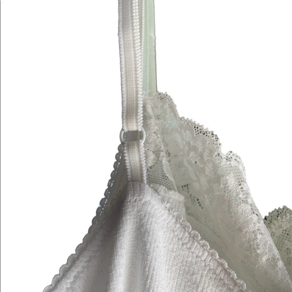 Felina crop cami.  EUC.  Size large. - Picture 5 of 5